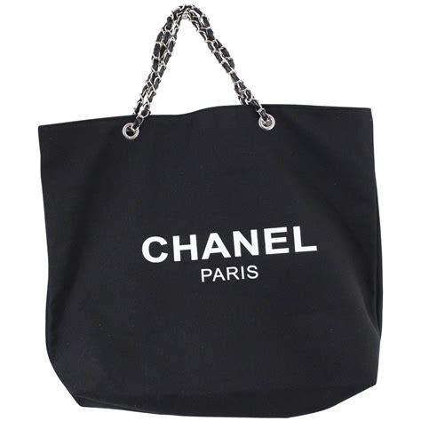 chanel gift bag for vip